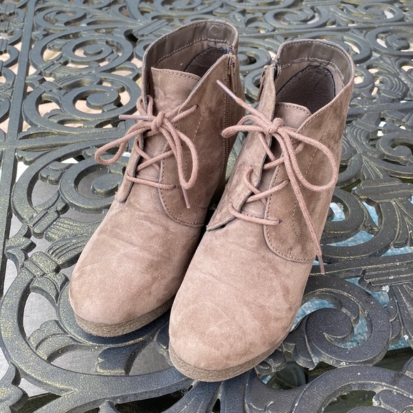 Wedge booties - Picture 2 of 6